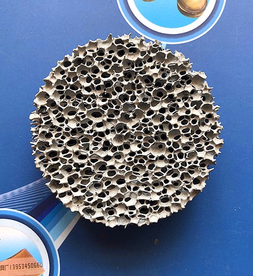 碳化硅泡沫陶瓷過濾器產品